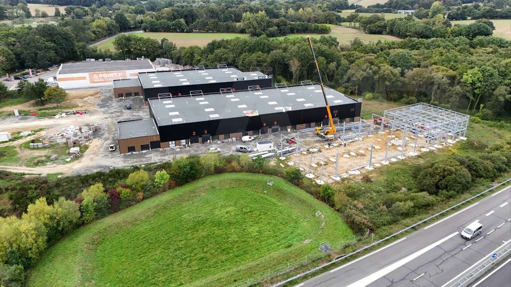 Vente local 209m² village d'entreprises neuf Goven