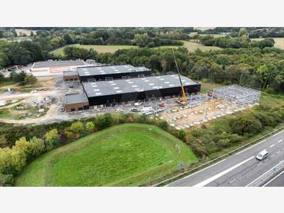 Vente local 209m² village d'entreprises neuf Goven