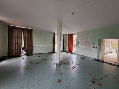 AV domaine touristique 2000m² proche de Paris