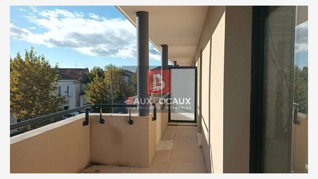Bureaux de 110m² à vendre à Châteaurenard