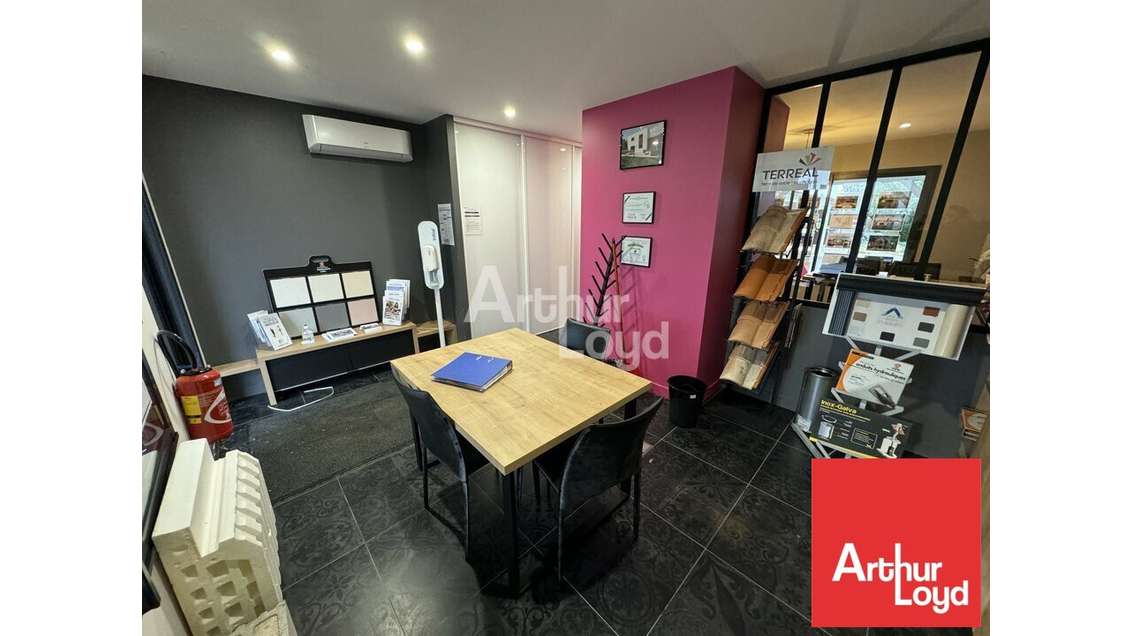Bureaux de 60m² à vendre à Chauray Mendès France