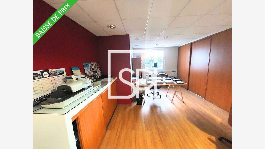 Vente bureaux de 465m² à Clermont-Ferrand