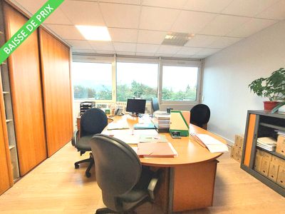 Vente bureaux de 465m² à Clermont-Ferrand