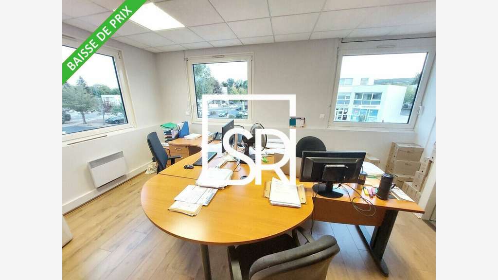 Vente bureaux de 465m² à Clermont-Ferrand