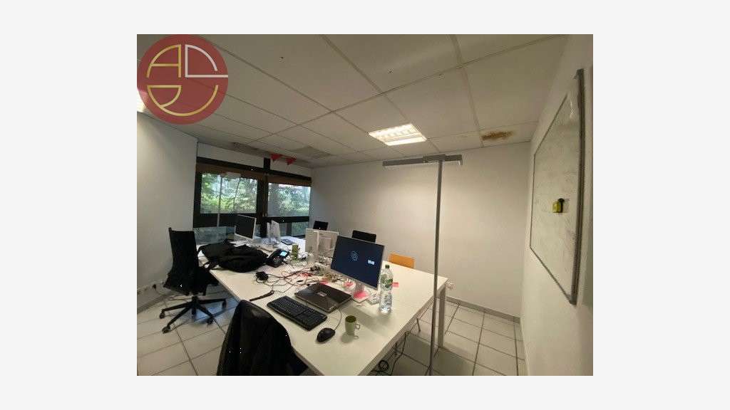 AV locaux commerciaux loués à Toulouse Jolimont 