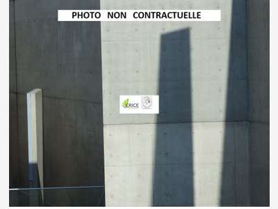 A vendre murs commerciaux loués de 1460m² 