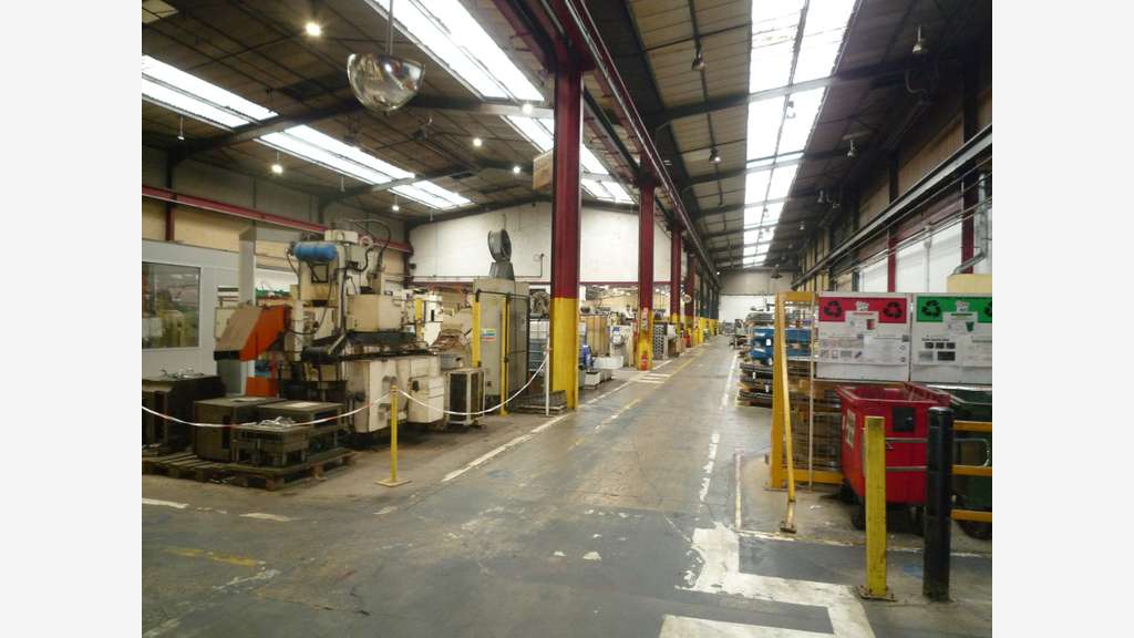 A vendre ensemble industriel à Essômes-sur-Marne 