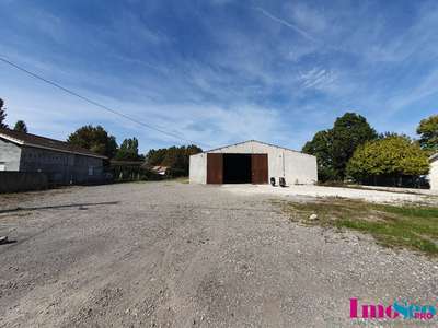 AV entrepôt 1000m² à Ambarès-et-Lagrave A10