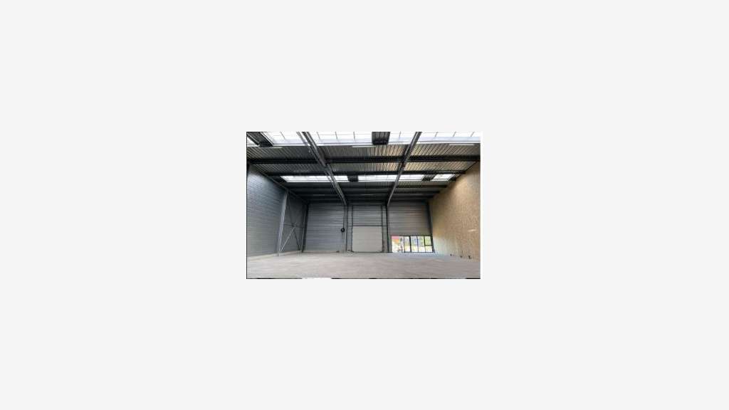 Vente entrepôt 1662m² à Andernos-les-Bains