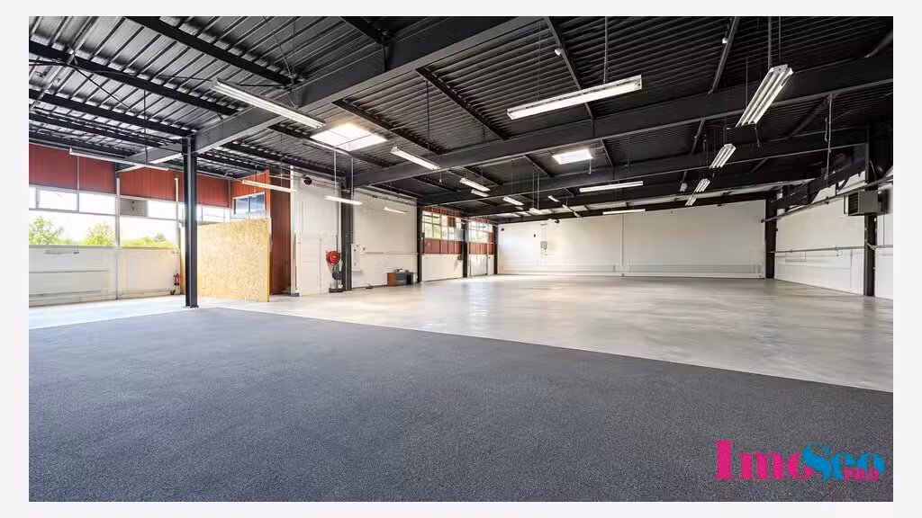 Entrepôt 2000m² à vendre ZI Bordeaux Nord