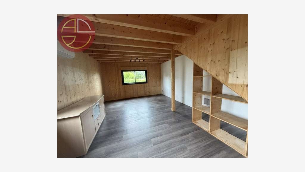 A vendre dépôt 260m² proche rocade à Flourens