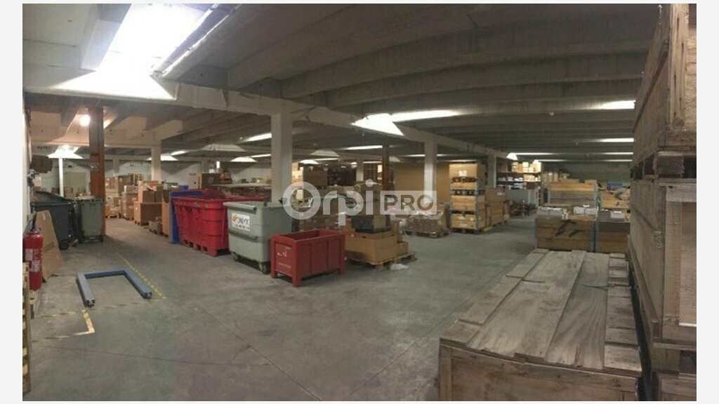 Vente entrepôt 11300m² secteur Genlis