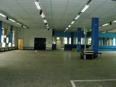 Entrepôt logistique à vendre centre ville Argentan