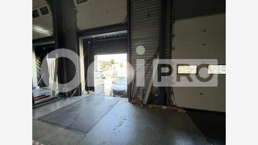 Vente entrepôt logistique 510m² RT 2012 à Harfleur