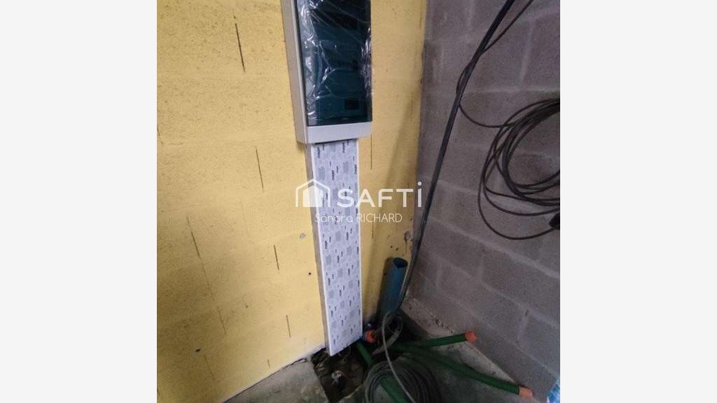 Entrepôt 754m² à vendre à Nort-sur-Erdre
