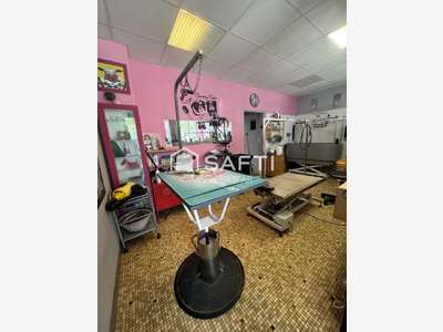 Vente local commercial 50m² bien situé à Mérignac