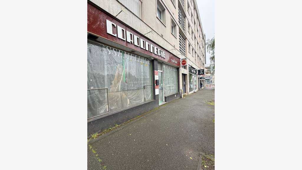 Cession DAB local tous commerces 47m² à Angers