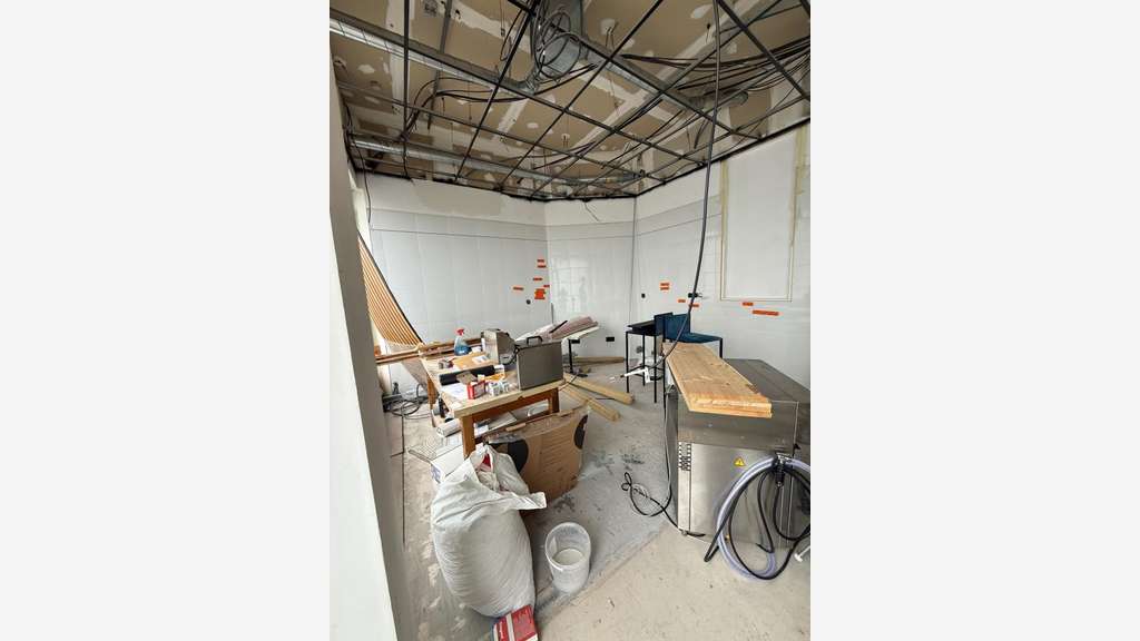 Cession DAB local tous commerces 47m² à Angers
