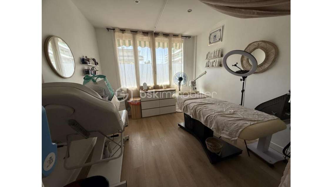 Cède bail salon d'esthétique rénové Cagnes sur Mer