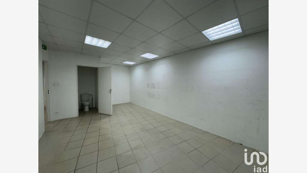 Vente local commerce 288m² à Étival-Clairefontaine