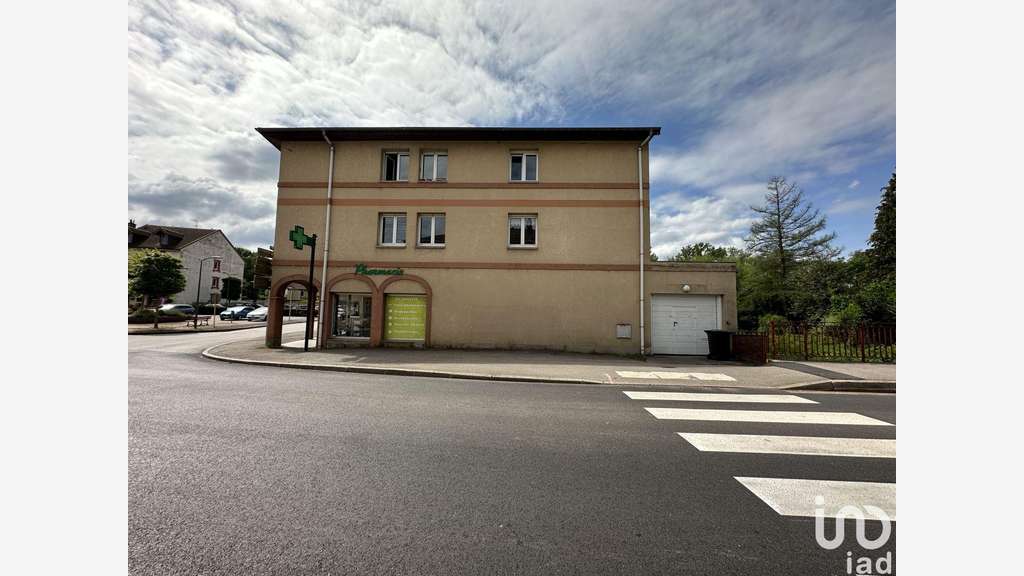 Vente local commerce 288m² à Étival-Clairefontaine