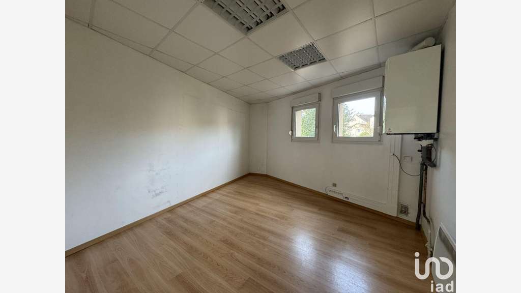 Vente local commerce 288m² à Étival-Clairefontaine