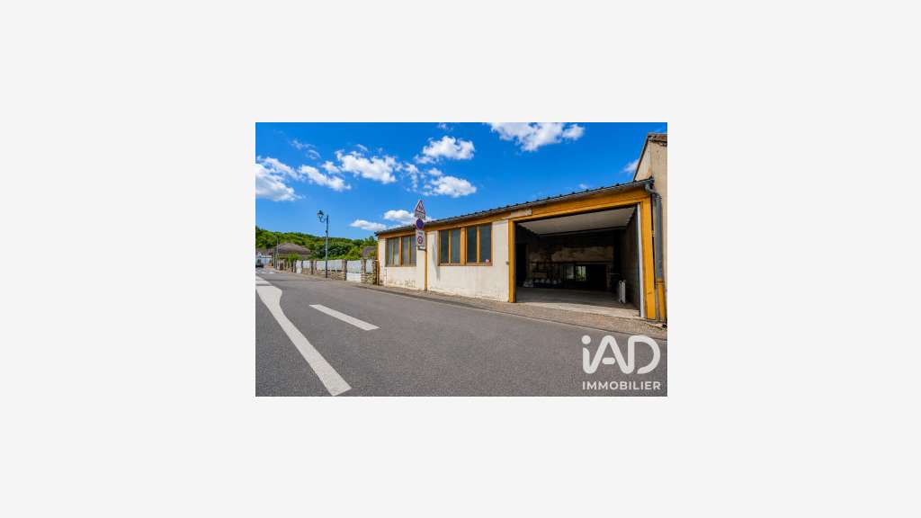 Vente local d'activité 170m² à Guitrancourt centre