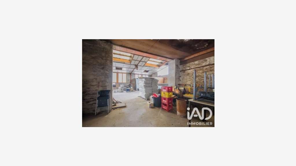 Vente local d'activité 170m² à Guitrancourt centre
