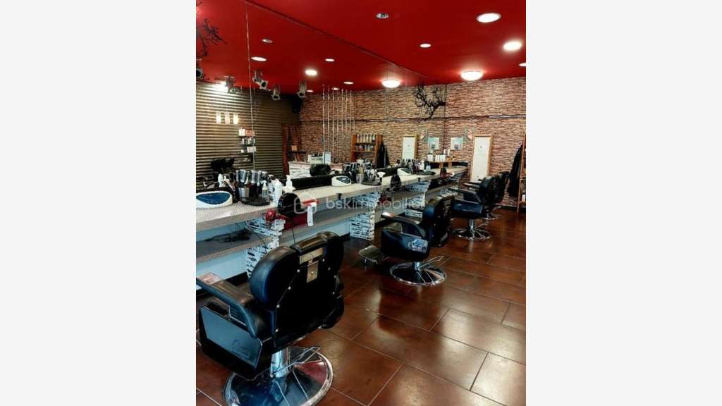 Vente local commercial coiffure à Lorient centre