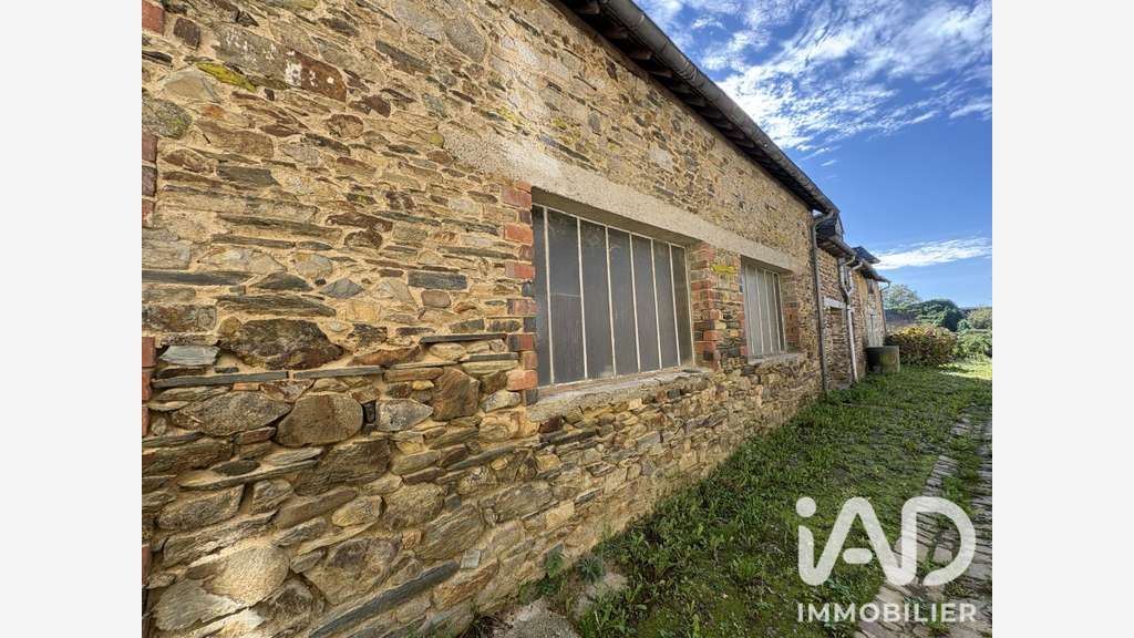 Vente atelier 108m² fort potentiel à Janzé centre