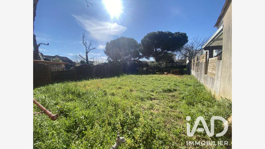 Vente Garage de 115 m² avec jardin à Libourne