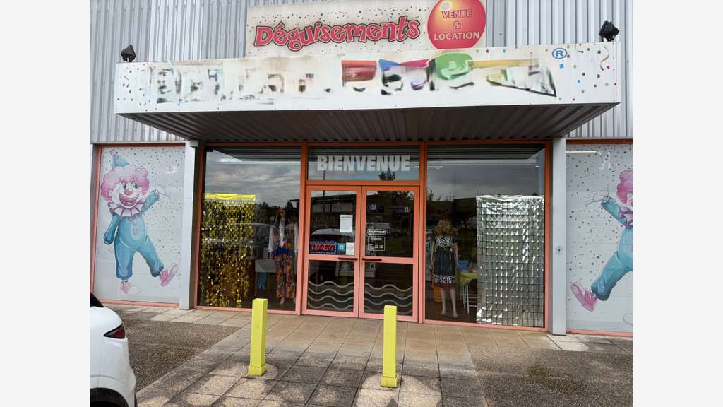 🎉 Magasin d’Articles de Fête – Déguisements