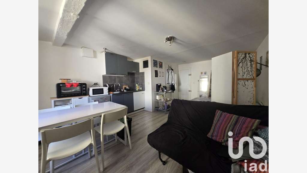 AV loft/atelier à Marseille Rue Michel Salvarelli