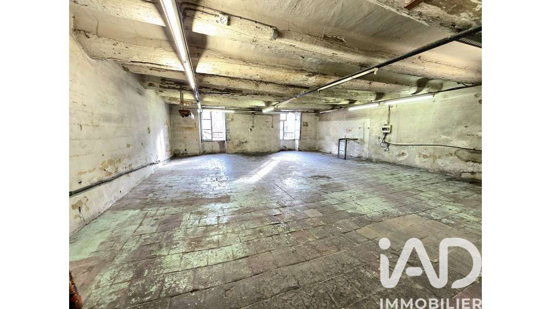 AV loft à rénover 99m² Marseille centre dynamique