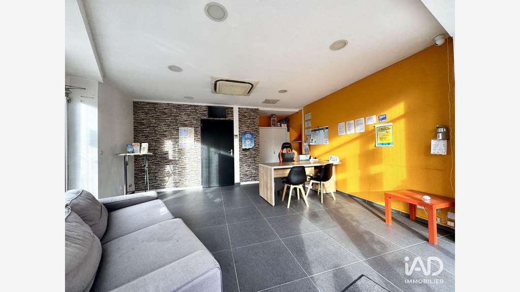 Vente beau local 40m² à Moissy-Cramayel
