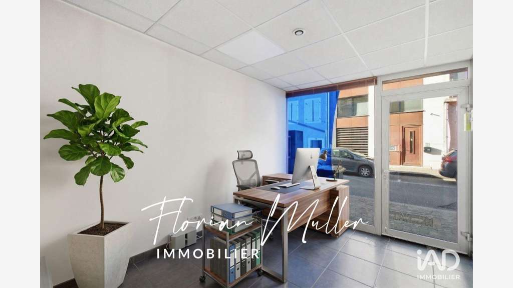 Vente local commercial 158m² à Montbéliard