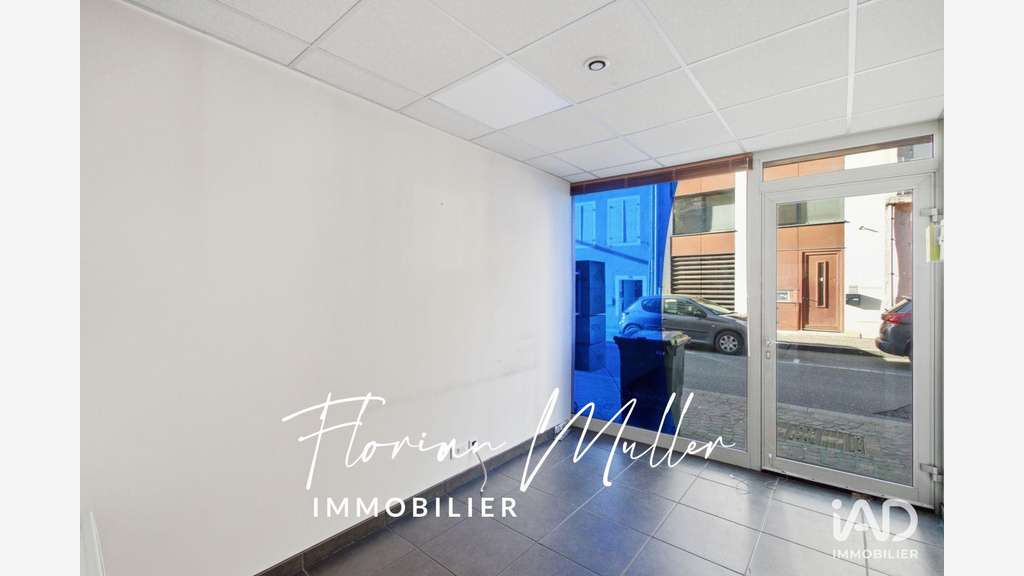 Vente local commercial 158m² à Montbéliard