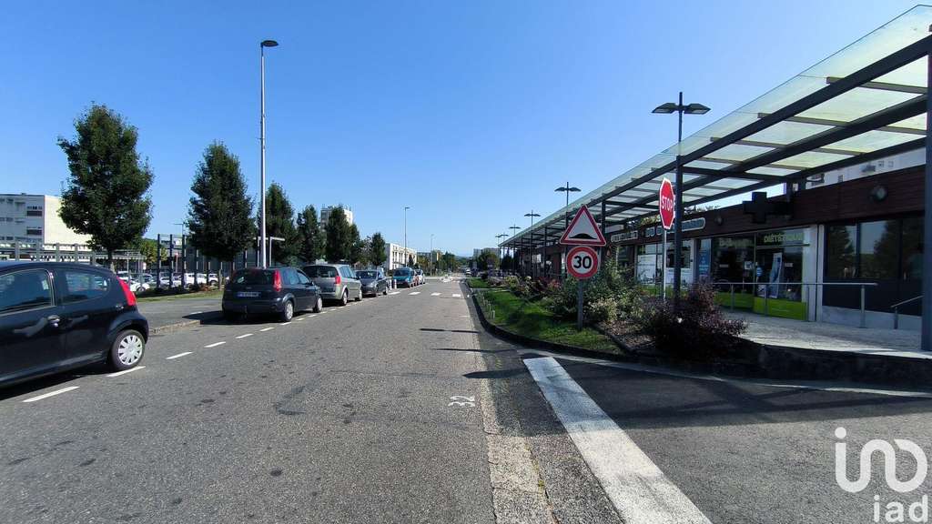 Vente spacieux local 171m² à Mourenx centre