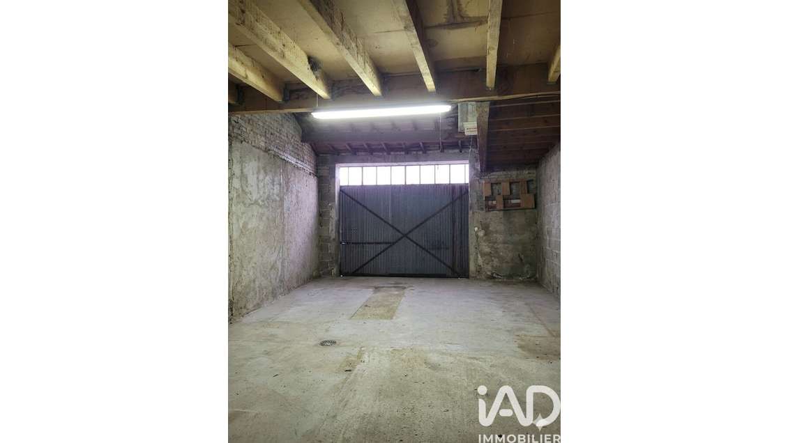 Vente Loft/atelier bureau de 400m² à Néré