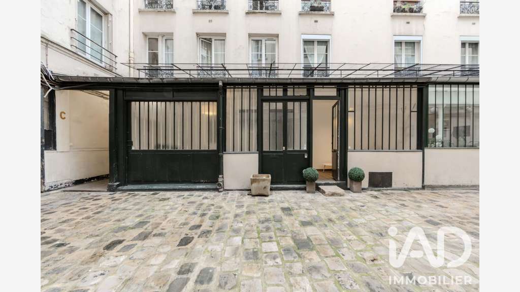 Vente atelier 64m² sur cour à Paris