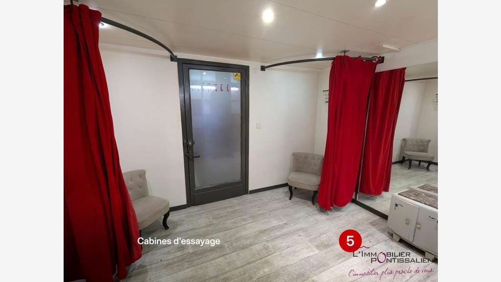 AV local commercial de 100m² centre Pontarlier