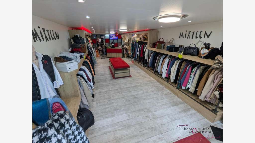 AV local commercial de 100m² centre Pontarlier