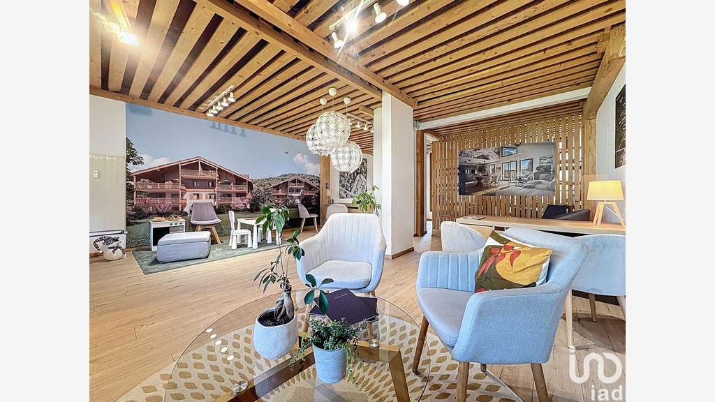 AV local commercial 57m² empl stratégique Samoëns