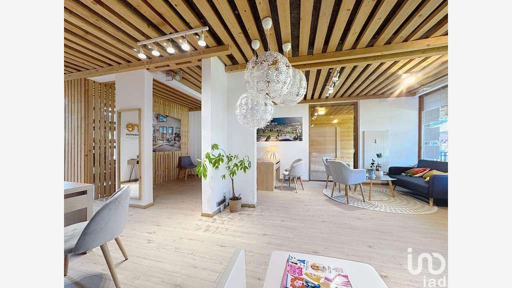 AV local commercial 57m² empl stratégique Samoëns