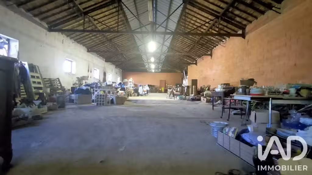 Vente grand bâtiment 1800m² à Lacabarède