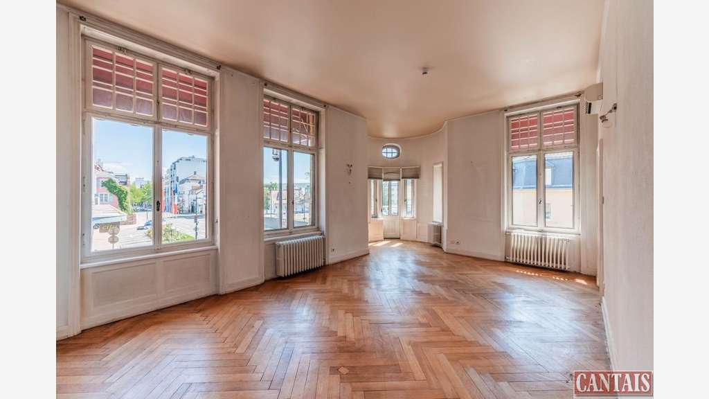 Vente ensemble immobilier sur axe Colmar Bale