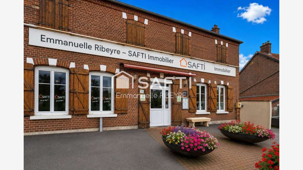 AV local 150m² emplacement de choix à Compiègne