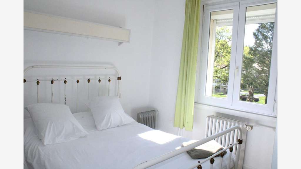 Vente ancien hôtel de 700m² à Langogne