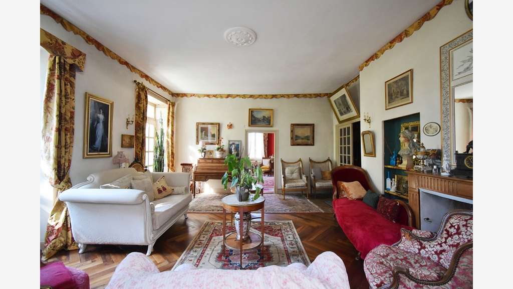 Vente grande propriété gite 405m² à Montdoumerc