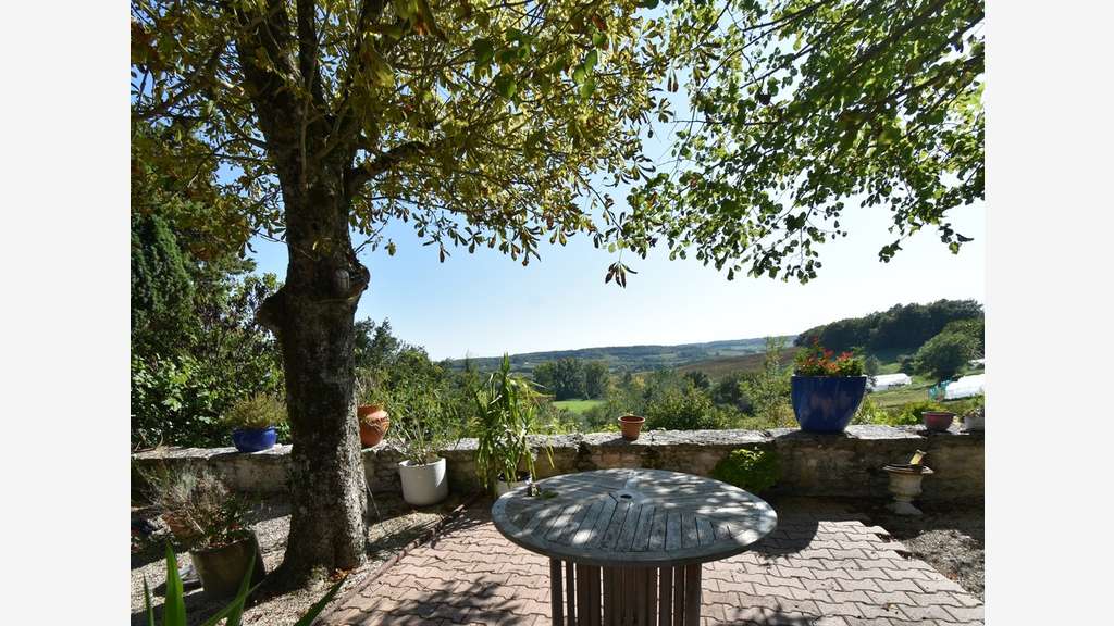 Vente grande propriété gite 405m² à Montdoumerc